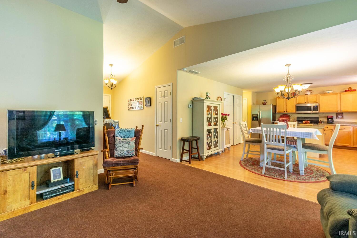 3049 Ruffys Way Bloomington, IN 47404 - Photo 8 of 34 Gallery Image 8