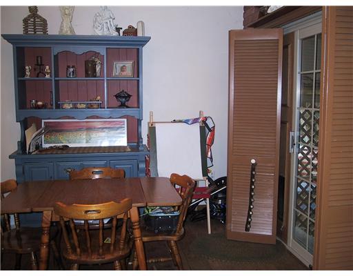 100 Crosslands Road Butler, PA 16002 - Photo 9 of 18 Dining Room.