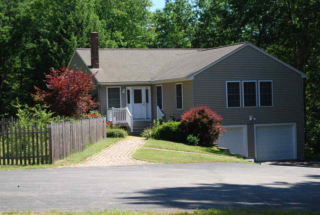 638 Scruton Pond Road Barrington, NH 03825 - Photo 1 of 27 Gallery Image 1