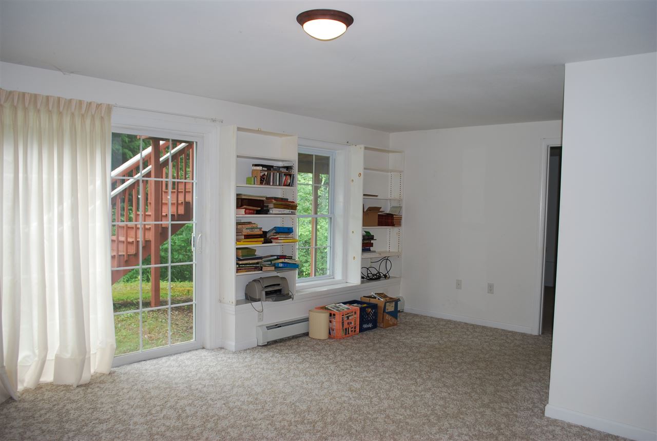 638 Scruton Pond Road Barrington, NH 03825 - Photo 12 of 27 Gallery Image 12