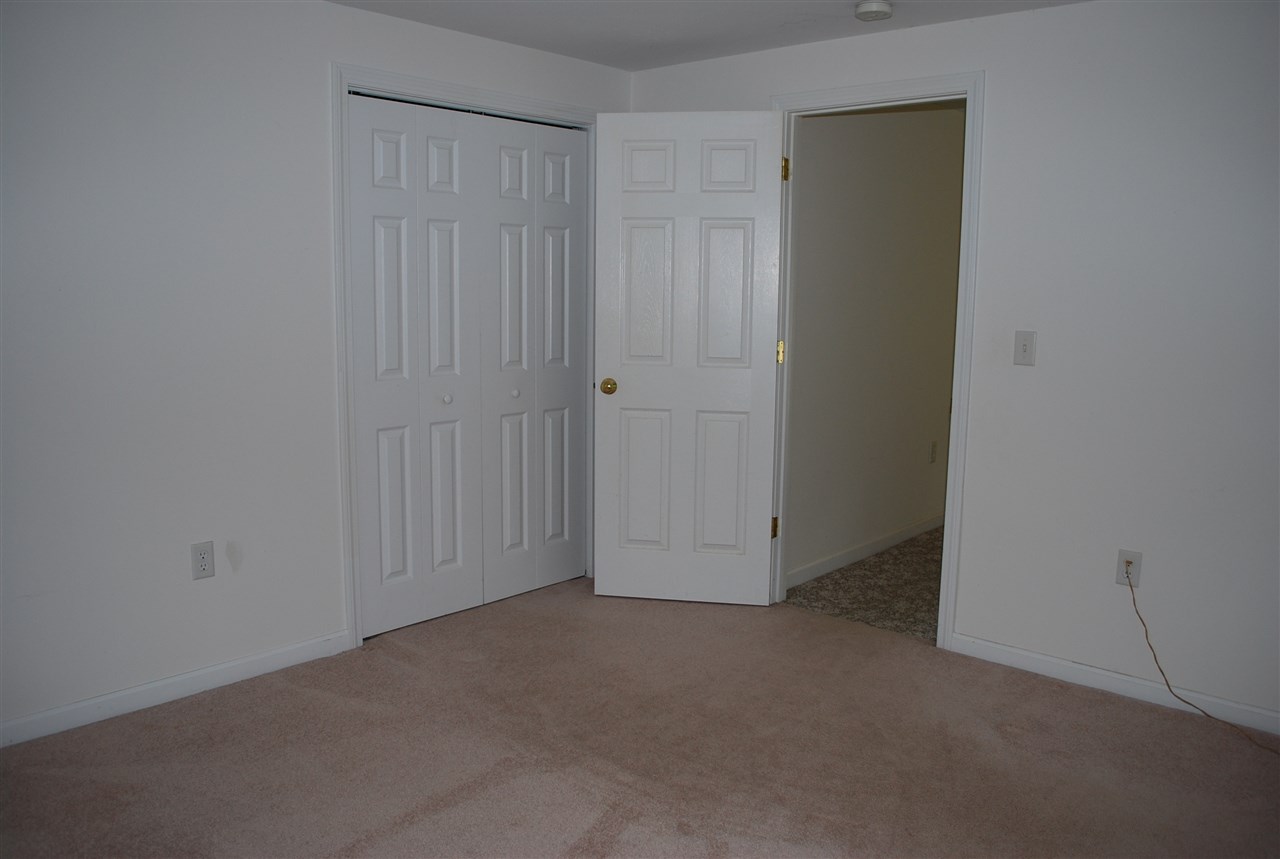 638 Scruton Pond Road Barrington, NH 03825 - Photo 14 of 27 Gallery Image 14