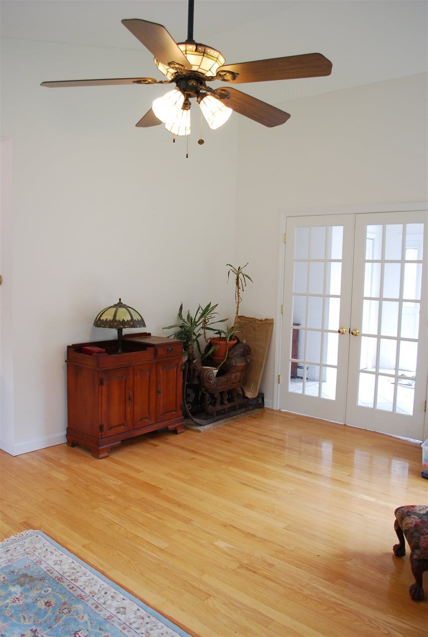 638 Scruton Pond Road Barrington, NH 03825 - Photo 8 of 27 Gallery Image 8