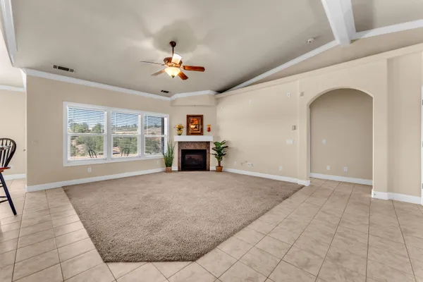$425,000 | 24015 Shirley Drive, Bella Vista, CA 96008