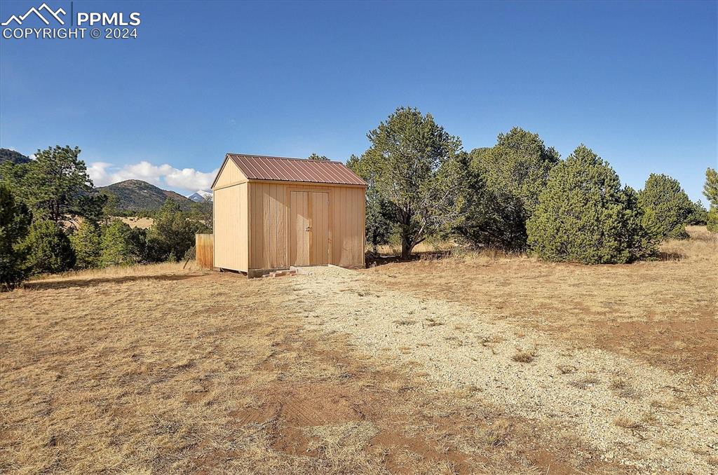 1204 Hitching Post Road Cotopaxi, CO 81223 - Photo 47 of 49 a view of a yard with a house