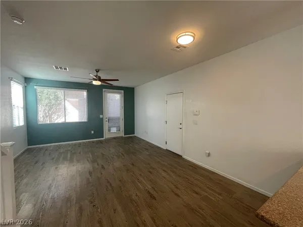 $1,850 | 2412 Briggsdale Avenue, North Las Vegas, NV 89081