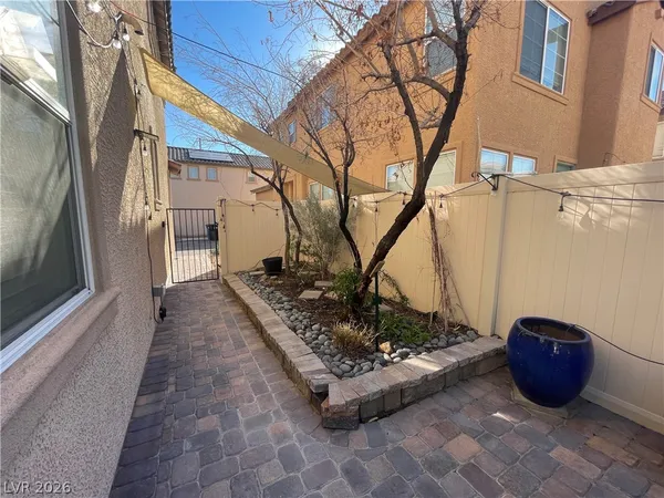 $1,850 | 2412 Briggsdale Avenue, North Las Vegas, NV 89081