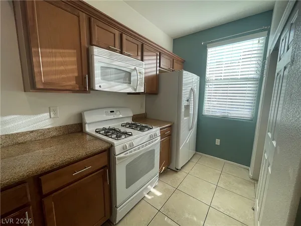 $1,850 | 2412 Briggsdale Avenue, North Las Vegas, NV 89081