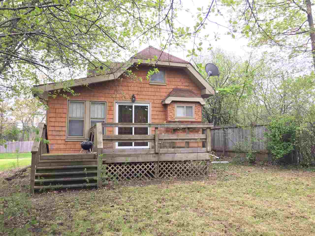2734 Miller Road Flint, MI 48503 - Photo 16 of 30 Back of House/Deck