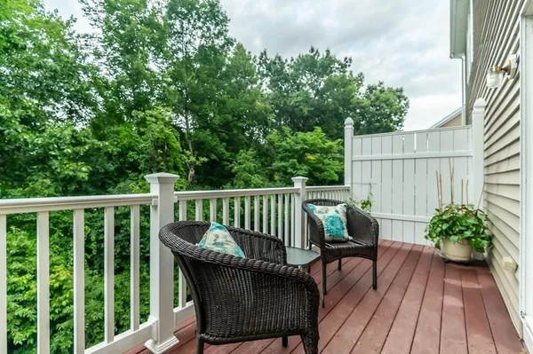 $3,500 | 18 Dale Street, Unit 6H, Andover, MA 01810