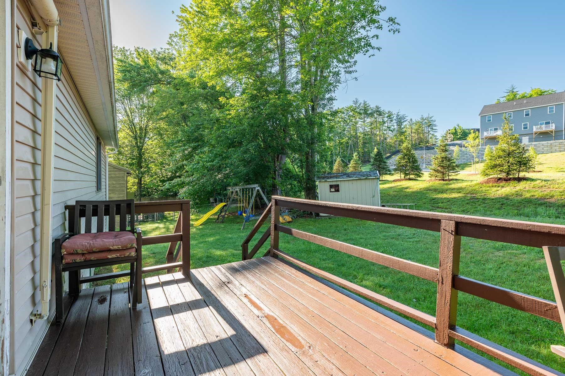 75 Ledgeview Drive Rochester, NH 03839 - Photo 30 of 32