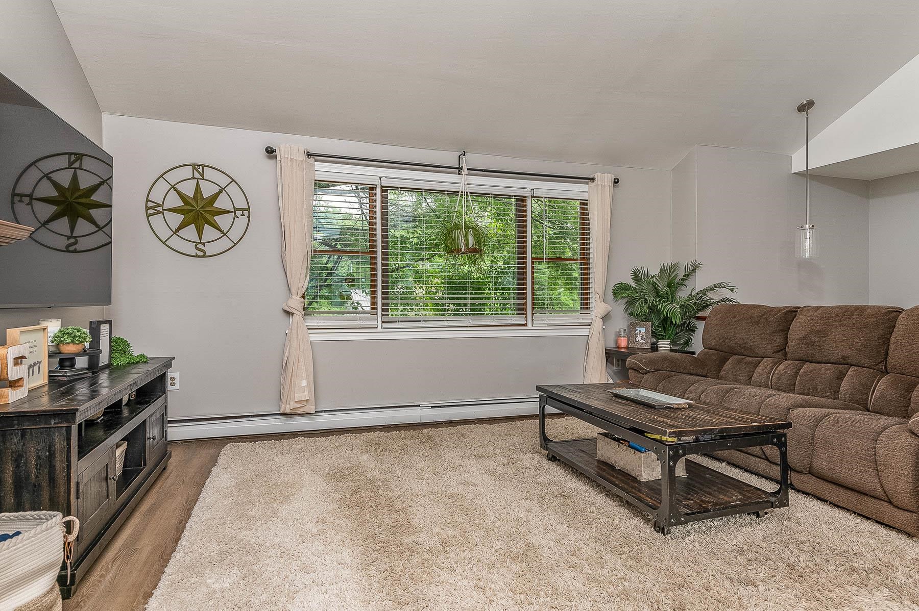 75 Ledgeview Drive Rochester, NH 03839 - Photo 9 of 32