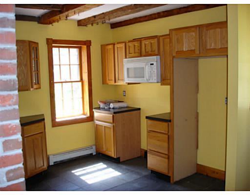 164 Dunnell Road Buxton, ME 04093 - Photo 6 of 18 Kitchen.