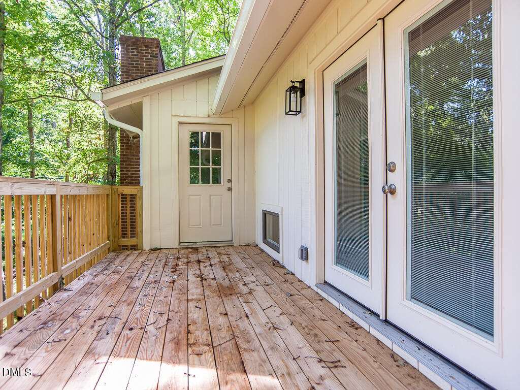 2004 Brocton Place Durham, NC 27712 - Photo 15 of 42 Real_Estate_Avenue_West_2004_Brocton-954