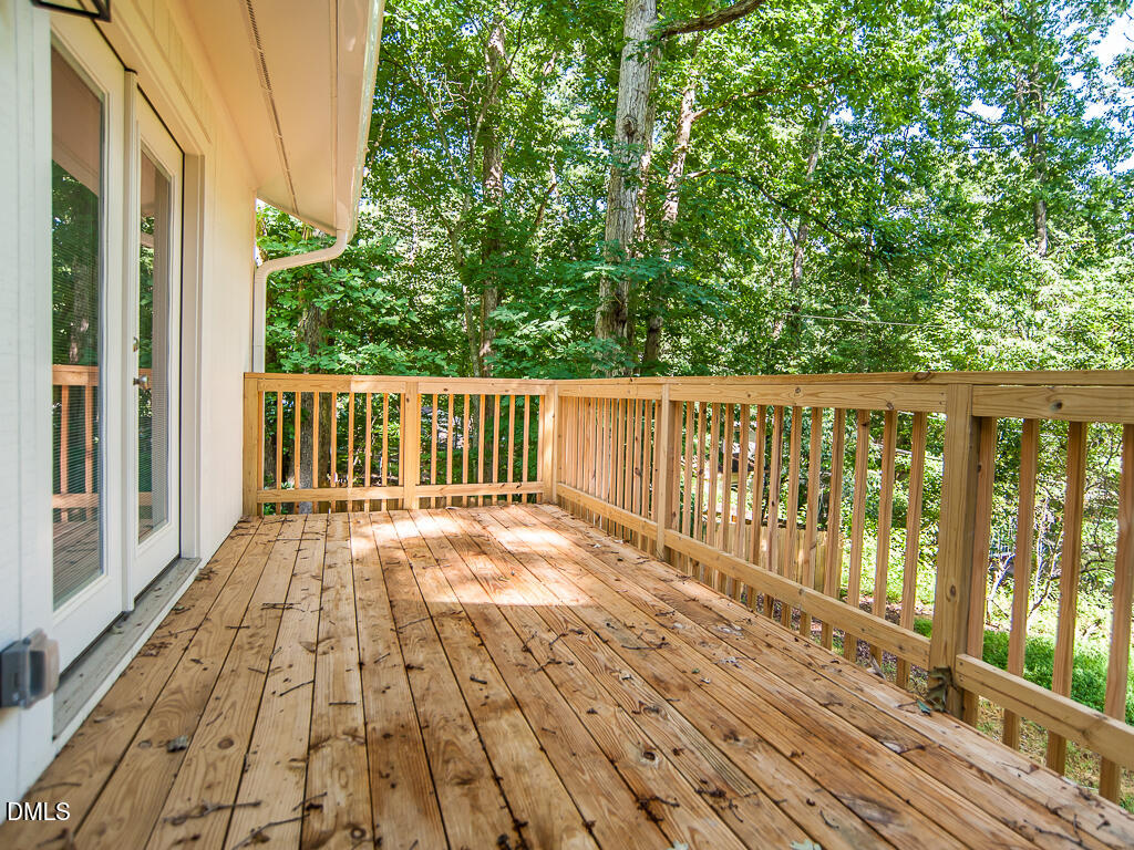 2004 Brocton Place Durham, NC 27712 - Photo 32 of 42 Real_Estate_Avenue_West_2004_Brocton-954