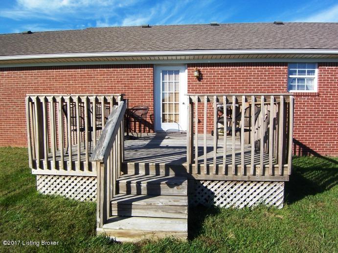 415 Ed Pile Road Bardstown, KY 40004 - Photo 25 of 33 Deck