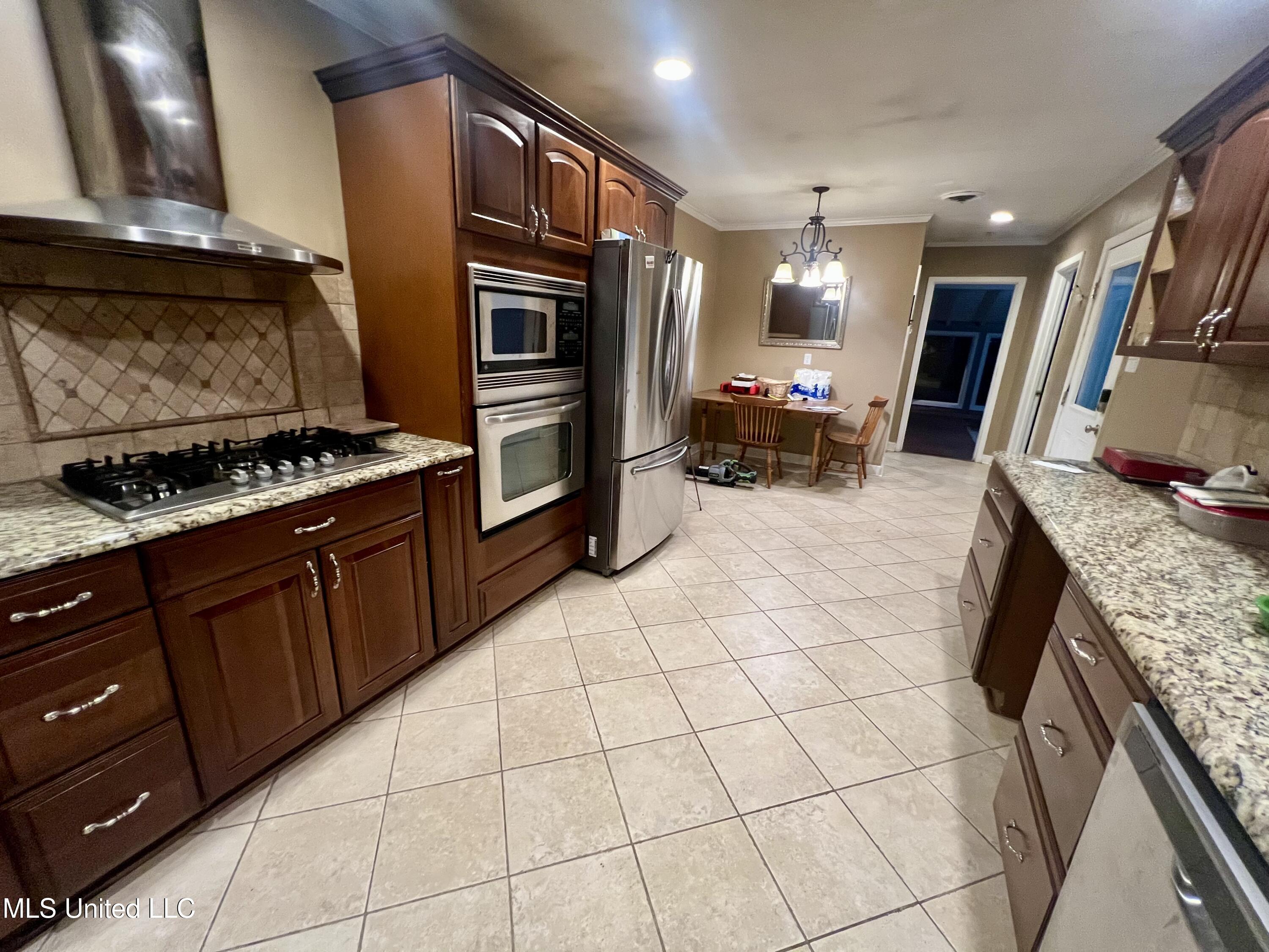 304 Sycamore Street Leland, MS 38756 - Photo 4 of 29 IMG_9575