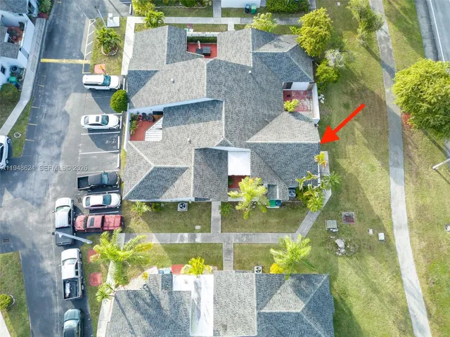 $340,000 | 15235 Southwest 64th Terrace, Unit 935, Miami, FL 33193