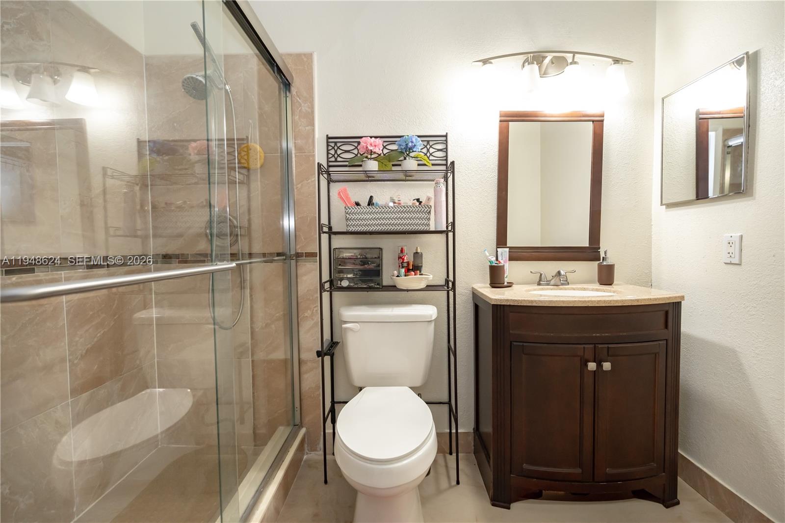 15235 Southwest 64th Terrace, Unit 935 Miami, FL 33193 - Photo 9 of 26 Master Bath