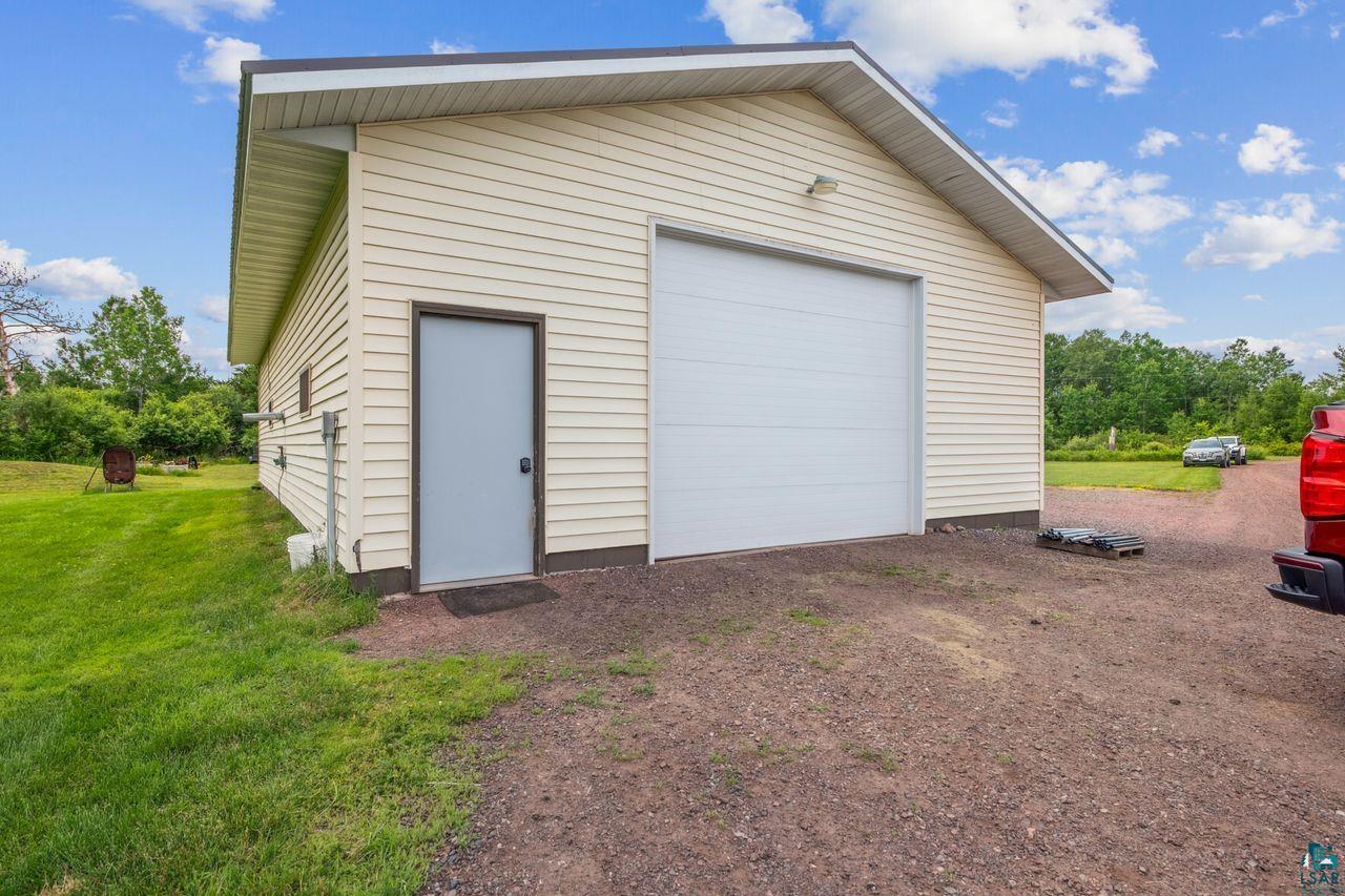 48424 Beaser Road Ashland, WI 54806 - Photo 24 of 30 Detached garage featuring driveway