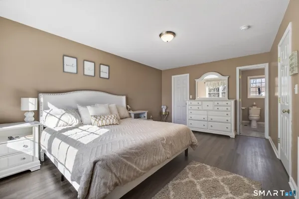 $335,000 | 135 New Britain Avenue, Unit 5, Plainville, CT 06062