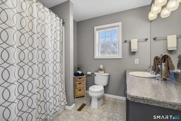 $335,000 | 135 New Britain Avenue, Unit 5, Plainville, CT 06062