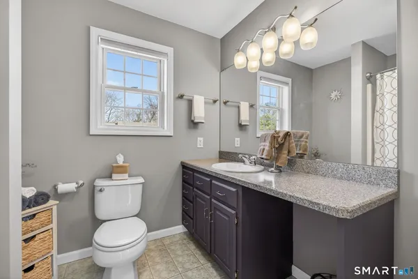 $335,000 | 135 New Britain Avenue, Unit 5, Plainville, CT 06062