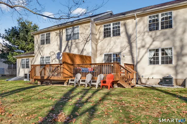 $335,000 | 135 New Britain Avenue, Unit 5, Plainville, CT 06062