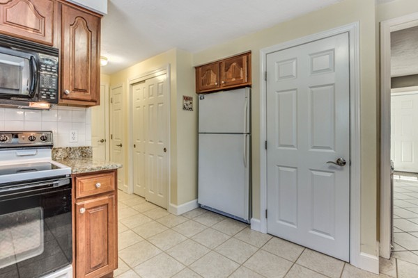 5 Appleton Drive Hudson, MA 01749 - Photo 14 of 30 Gallery Image 14