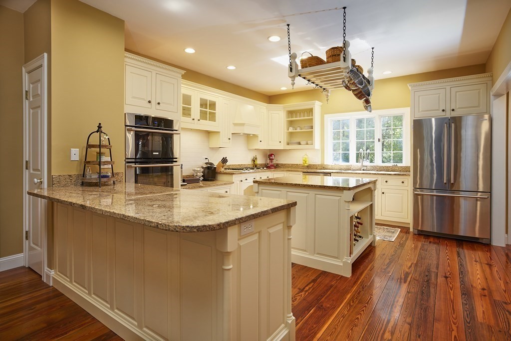15 Stanley Road Norton, MA 02766 - Photo 11 of 42 Gallery Image 11