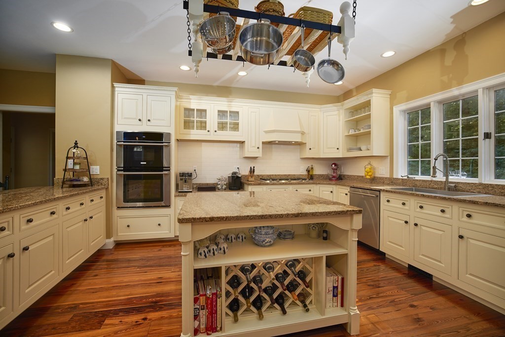 15 Stanley Road Norton, MA 02766 - Photo 12 of 42 Gallery Image 12