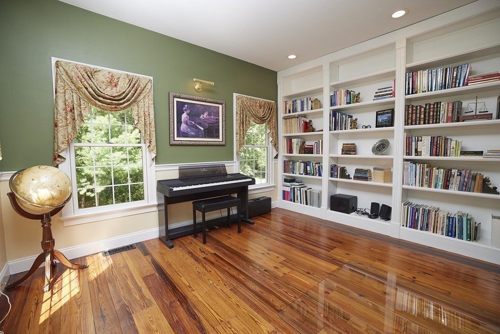 15 Stanley Road Norton, MA 02766 - Photo 24 of 42 Gallery Image 24