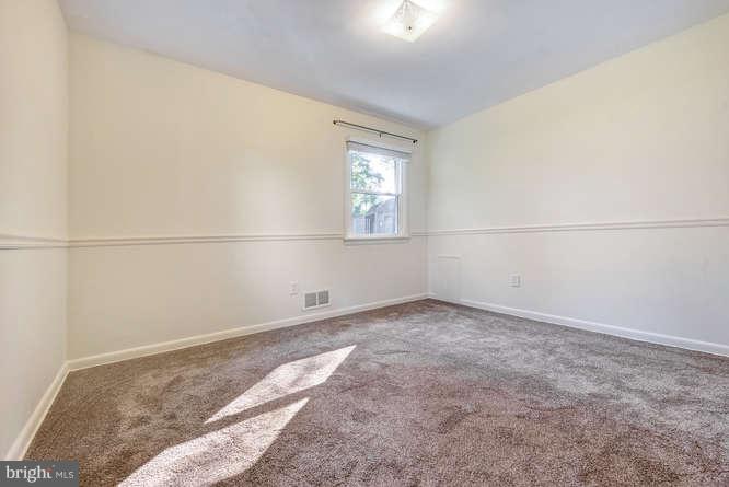15715 Barnesville Road Boyds, MD 20841 - Photo 16 of 30 Bedroom different view