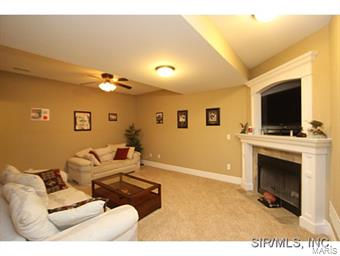 202 North Bluff Road Collinsville, IL 62234 - Photo 15 of 24 Gallery Image 15