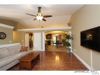 202 North Bluff Road Collinsville, IL 62234 - Photo 4 of 24 Gallery Image 4