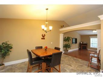 202 North Bluff Road Collinsville, IL 62234 - Photo 5 of 24 Gallery Image 5