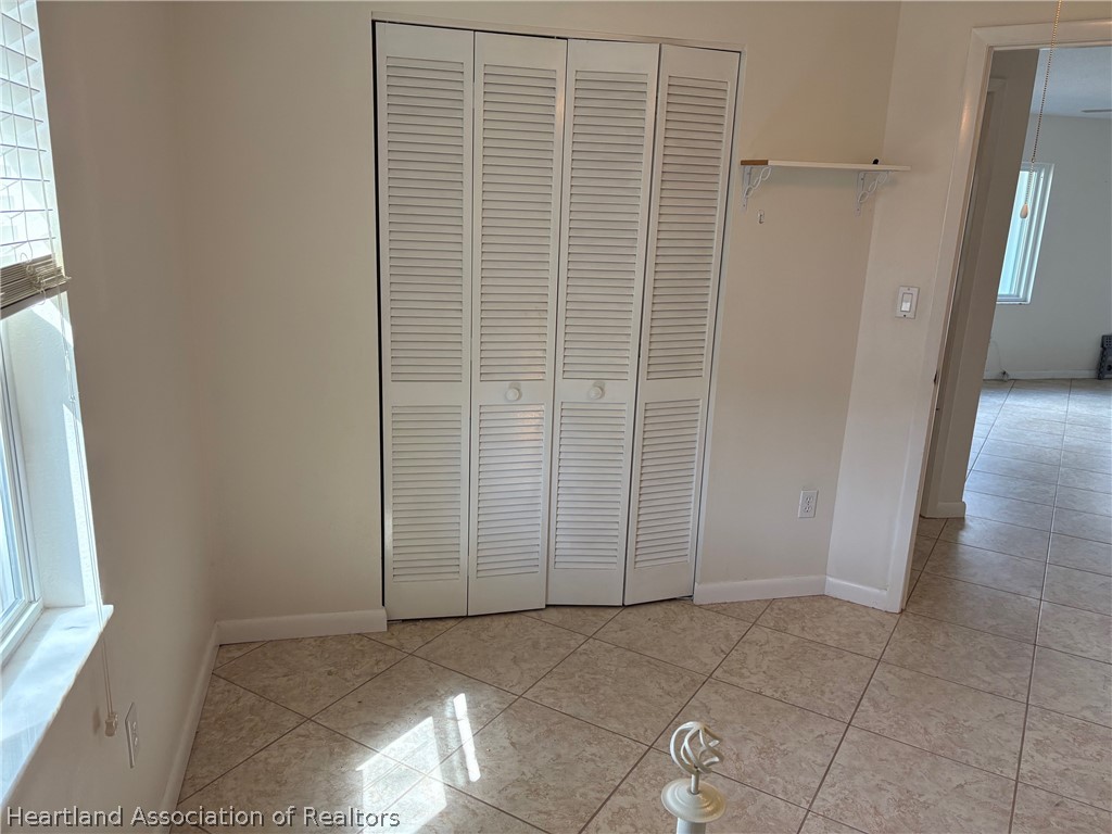 3913 Ferrari Drive Sebring, FL 33872 - Photo 8 of 20 a view of bathroom with shower