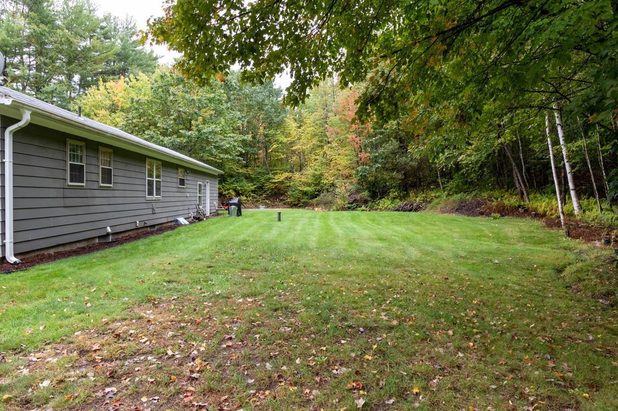 383 Concord Stage Road Weare, NH 03281 - Photo 32 of 39