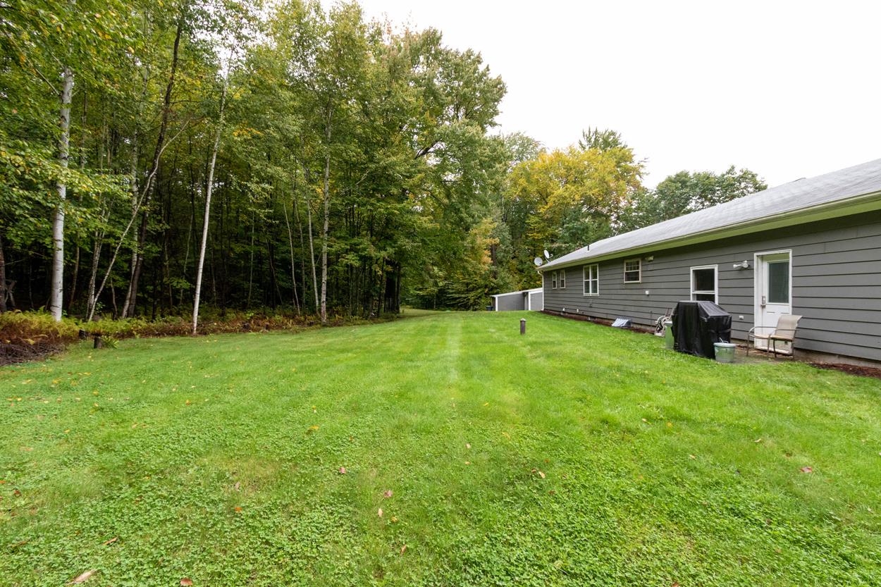 383 Concord Stage Road Weare, NH 03281 - Photo 35 of 39