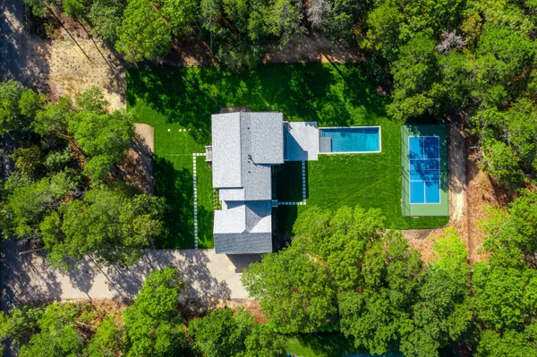 $2,295,000 | 95 North Summit Boulevard, Westhampton, NY 11977