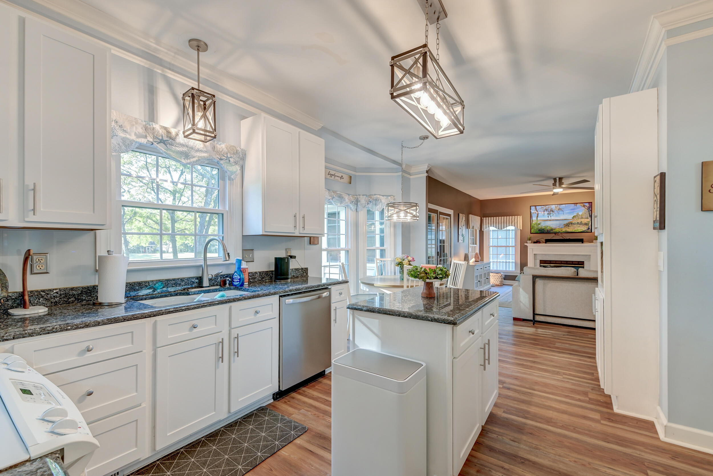 3164 Linksland Road Mount Pleasant, SC 29466 - Photo 11 of 64 DSC_7398_399_400_401_402