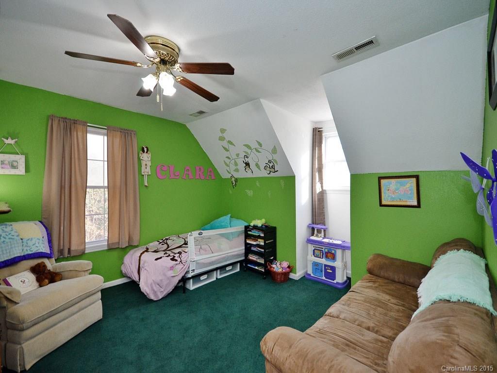 95 Guffey Mountain Road Fairview, NC 28730 - Photo 11 of 14 Gallery Image 11