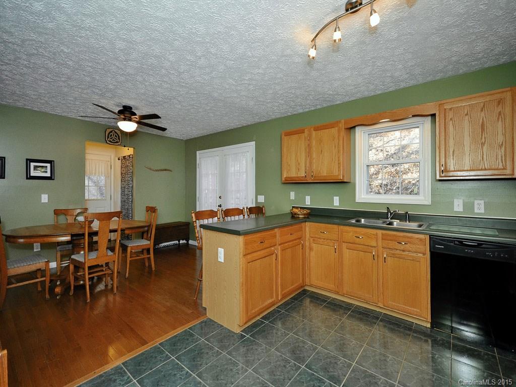 95 Guffey Mountain Road Fairview, NC 28730 - Photo 7 of 14 Gallery Image 7