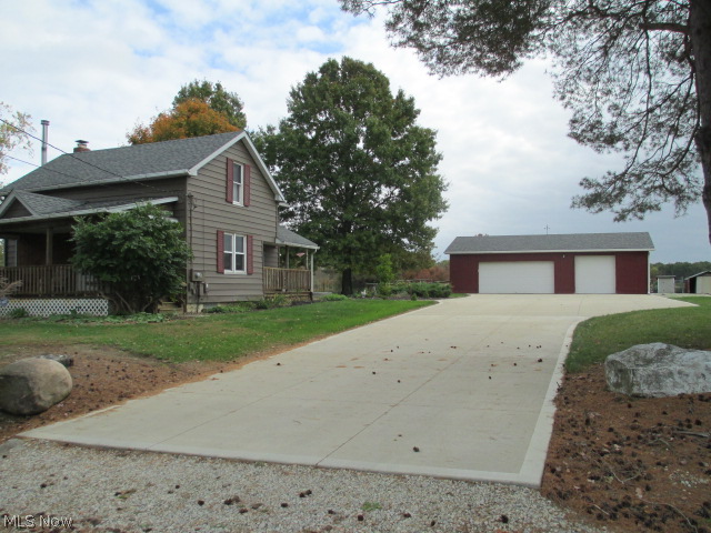 2830 Stroup Road Atwater, OH 44201 - Photo 2 of 25 Gallery Image 2