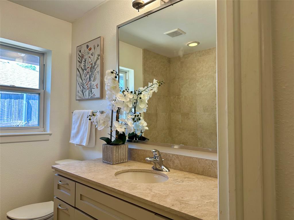 6632 Ridgemont Drive Dallas, TX 75214 - Photo 14 of 24 Gallery Image 14