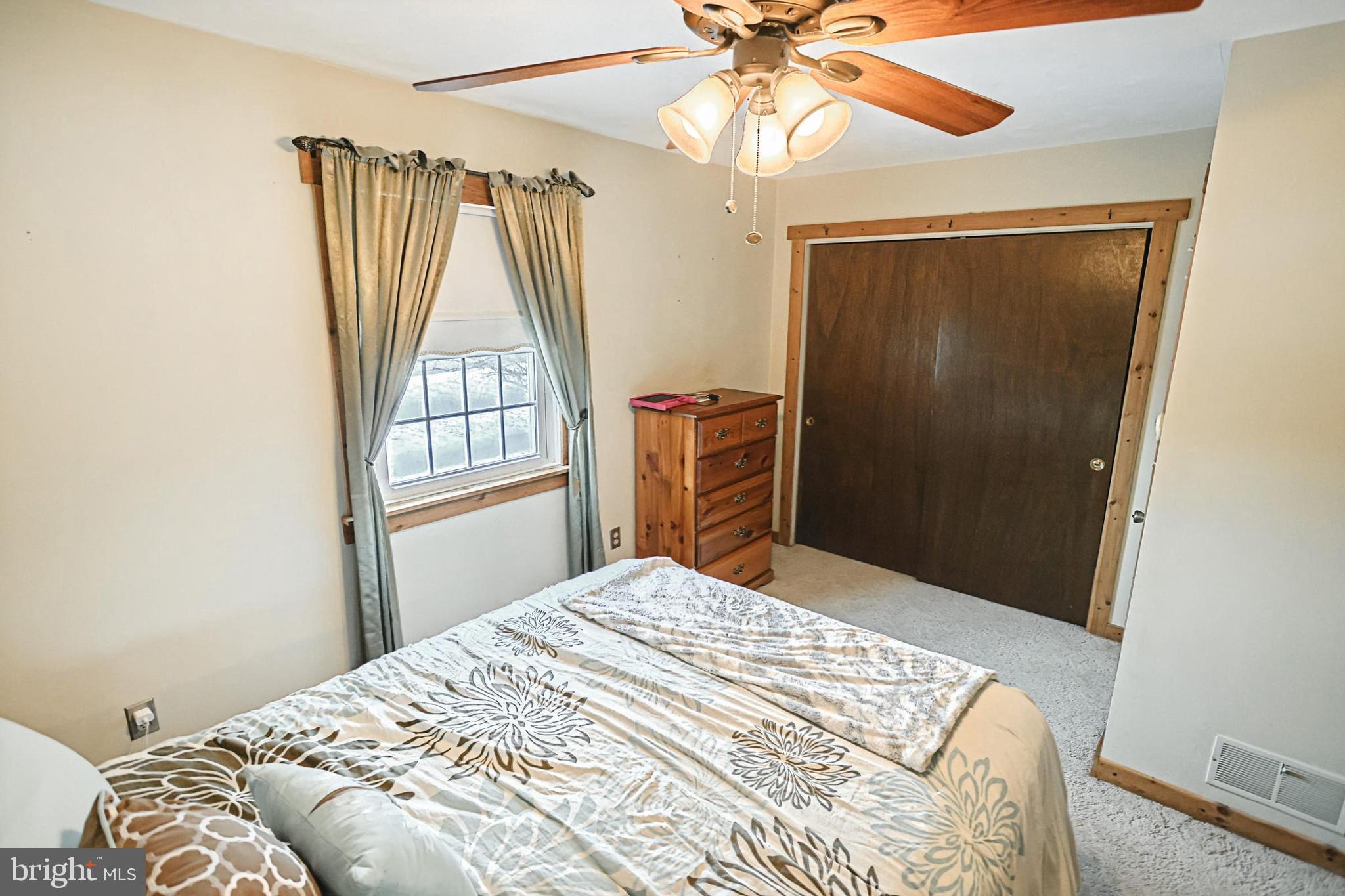 387 Sunset Road Thomasville, PA 17364 - Photo 27 of 32 Gallery Image 27