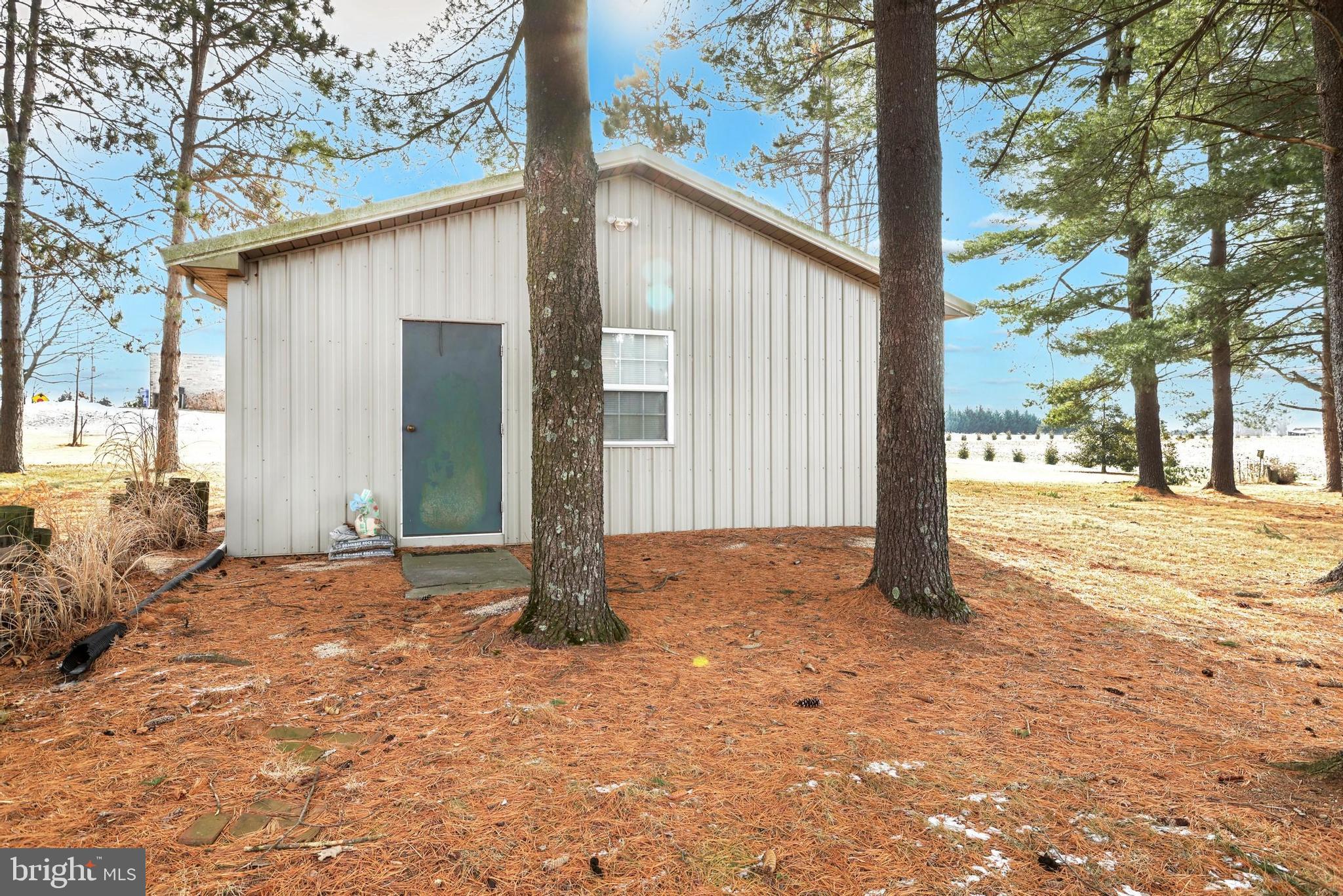 387 Sunset Road Thomasville, PA 17364 - Photo 10 of 32 Gallery Image 10