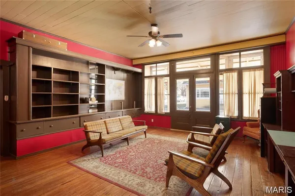 $2,200 | 301 West Laurel Street, Millstadt, IL 62260