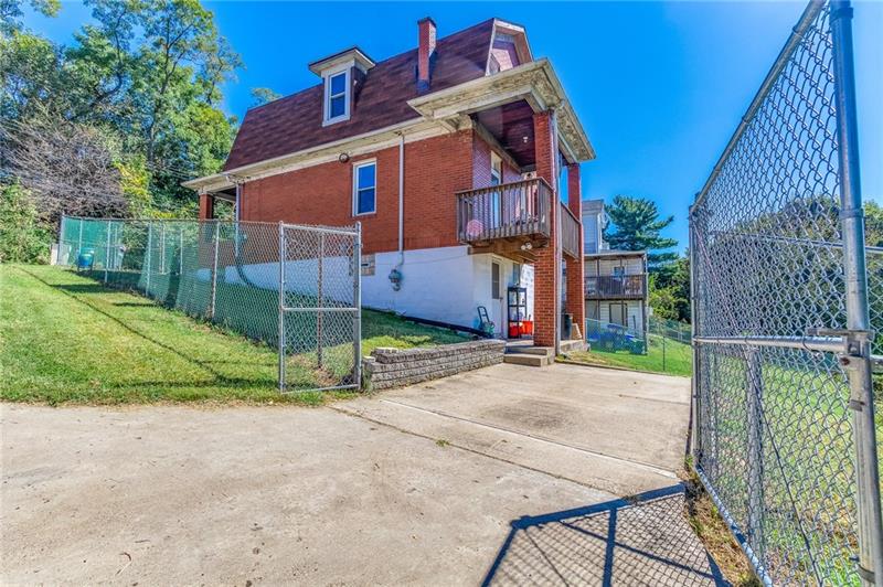 339 Fairoaks Street McKees Rocks, PA 15136 - Photo 12 of 12