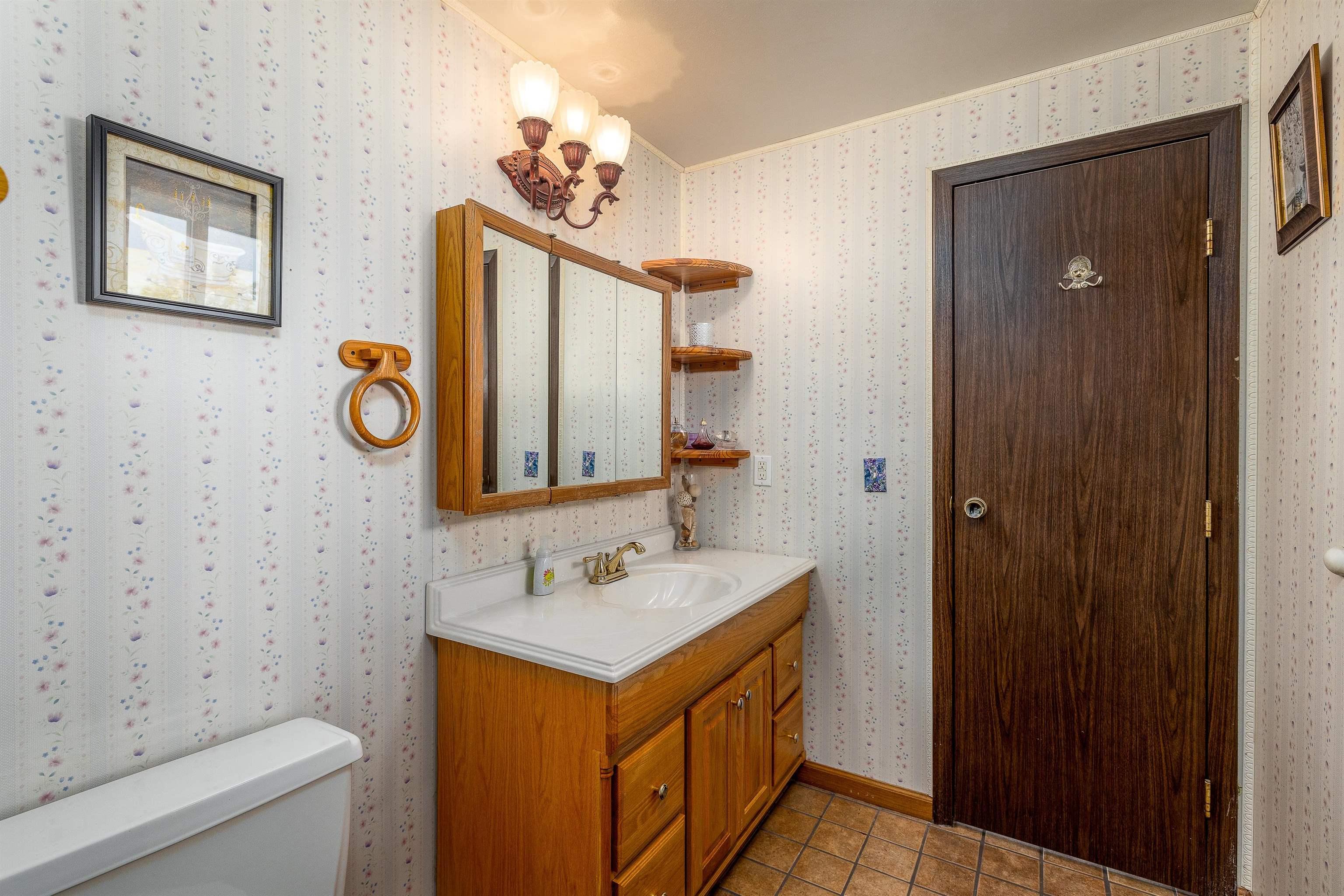 6820 North Standard Street Spokane, WA 99208 - Photo 13 of 24 Gallery Image 13