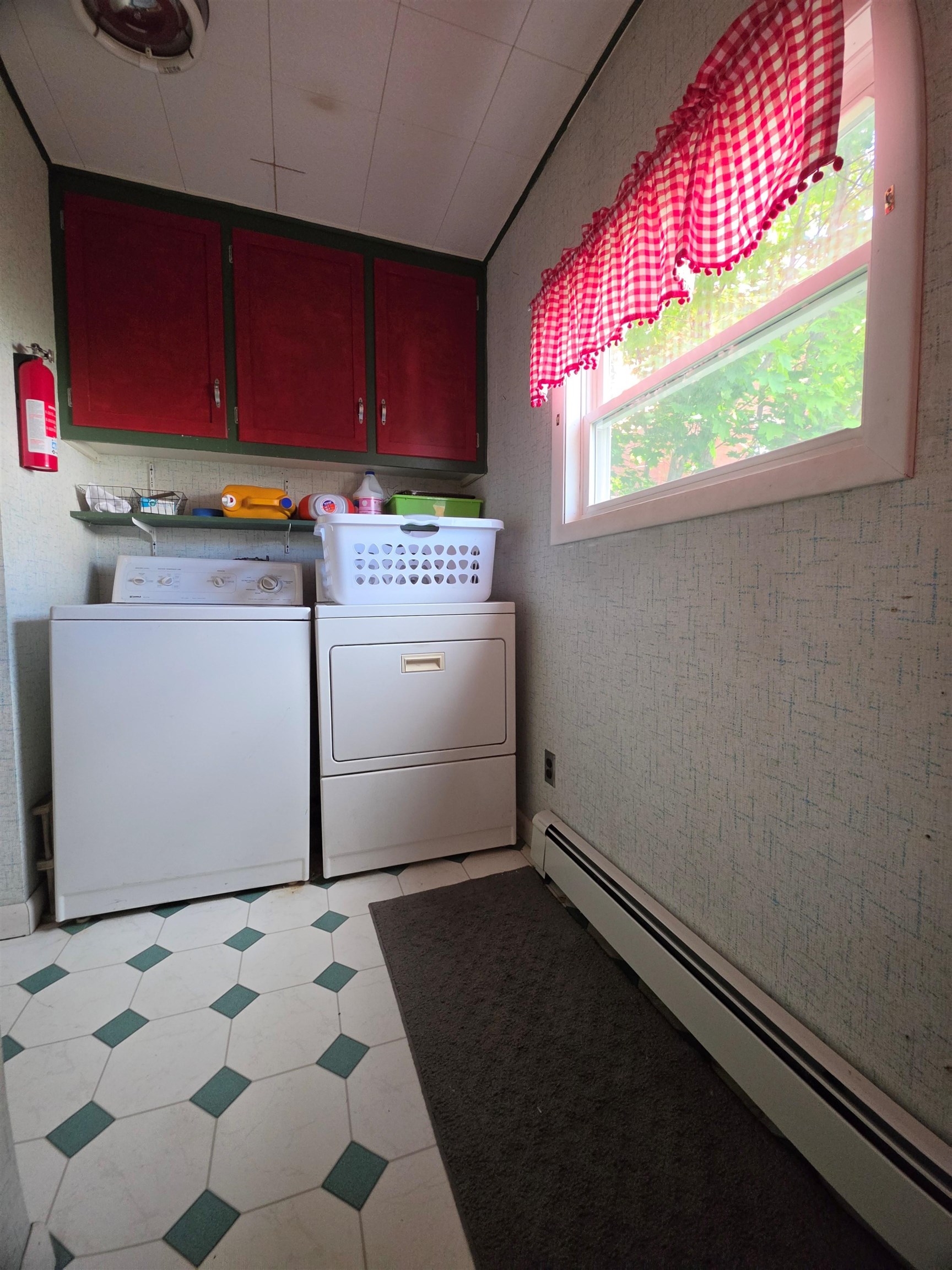 182 Madison Avenue Berlin, NH 03570 - Photo 17 of 25